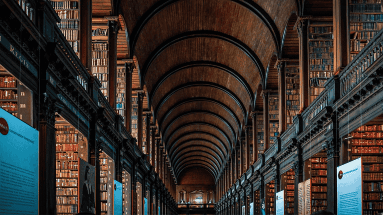 Image of the Long Room in Trinity College